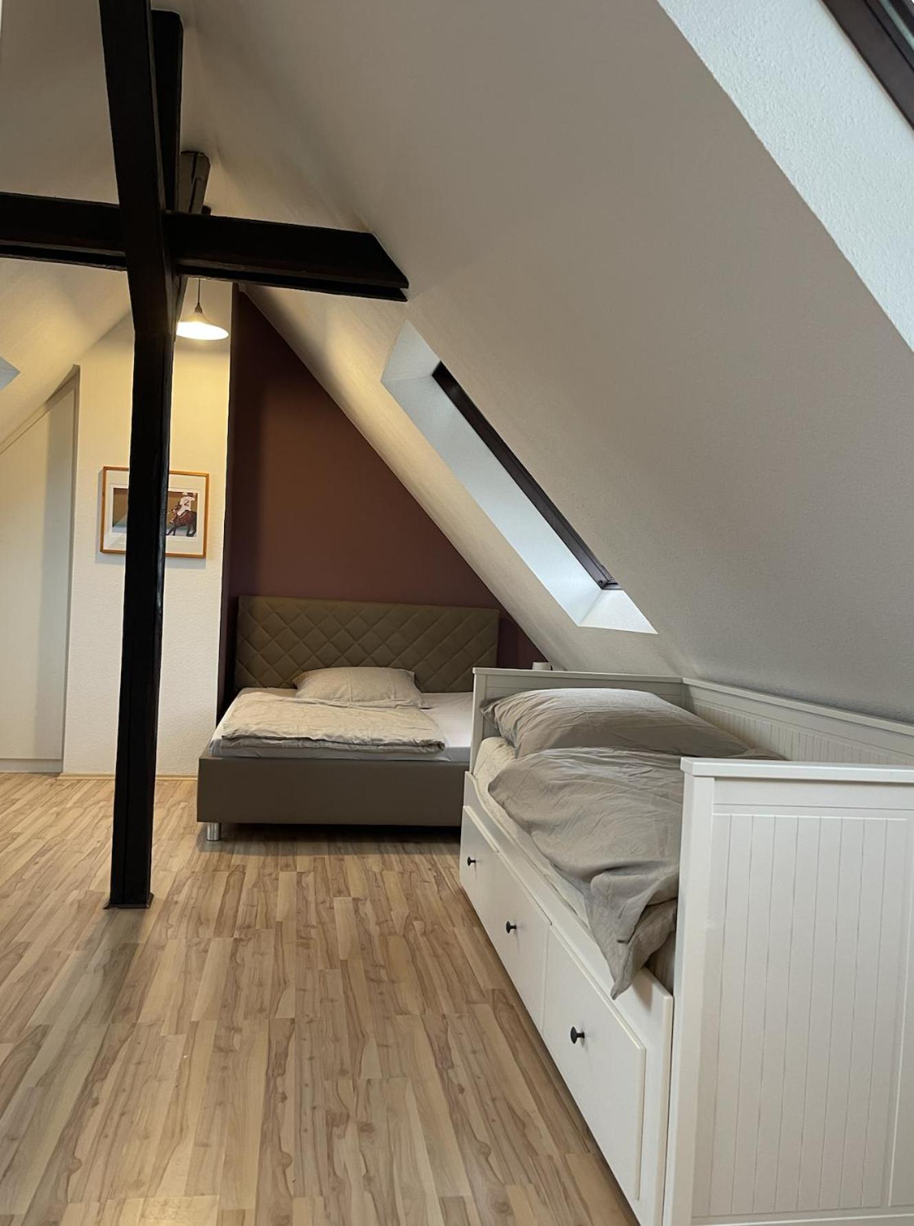Gasthof Einzel-apartment Oberkassel Düsseldorf